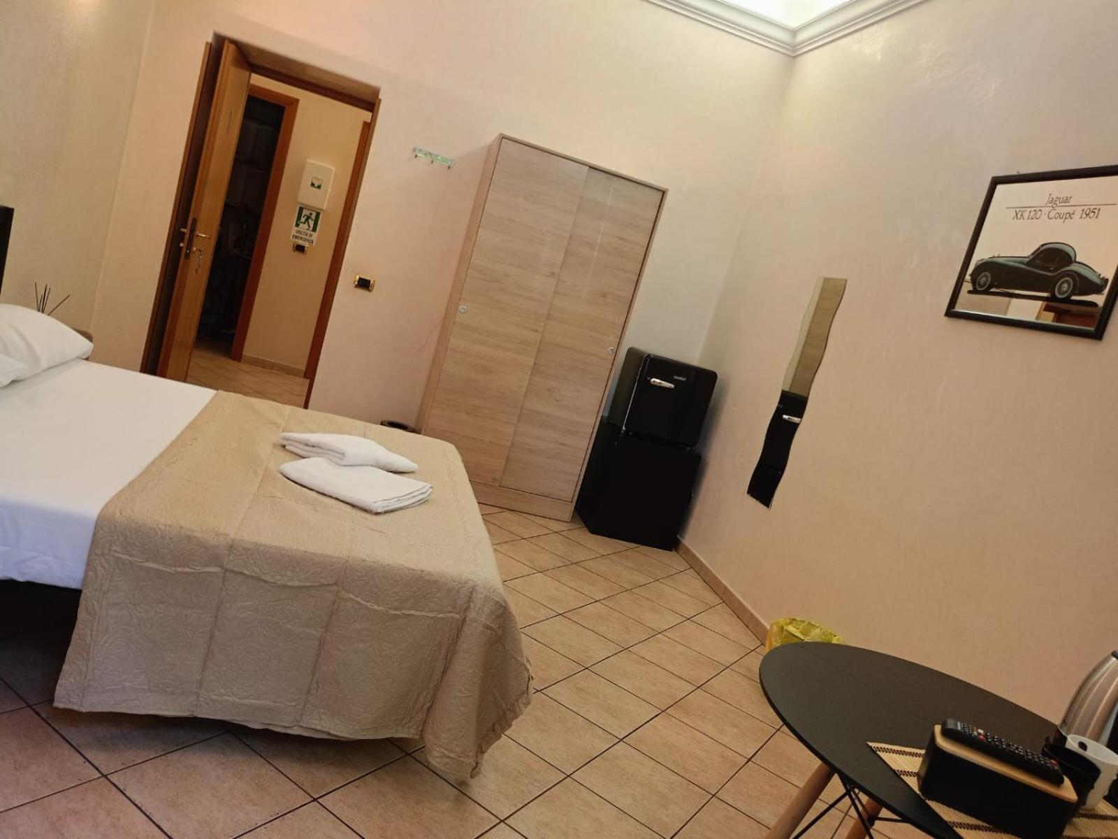 Ragusa Bis Rome Bagian luar foto